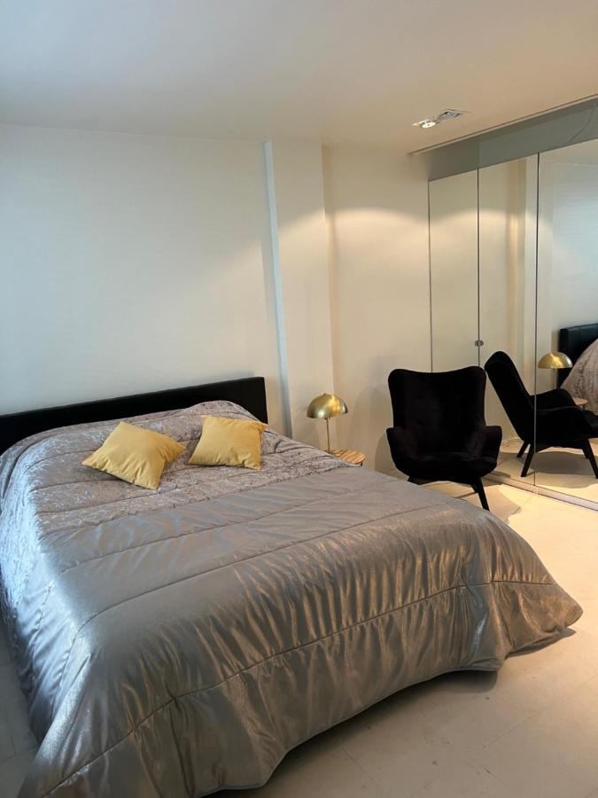 Aa Apartament Lejlighed Warszawa Eksteriør billede