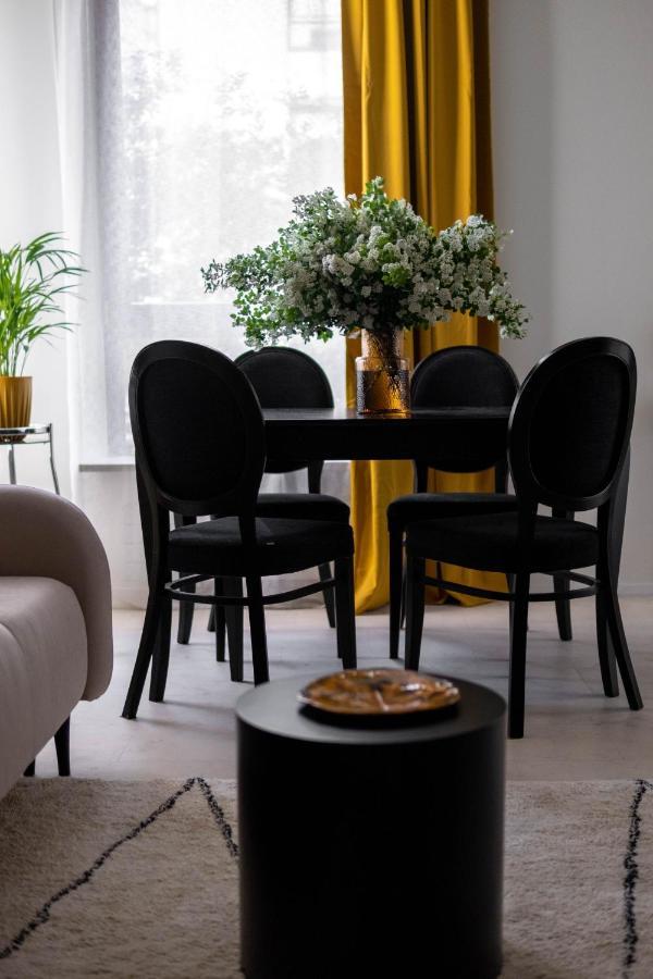 Aa Apartament Lejlighed Warszawa Eksteriør billede